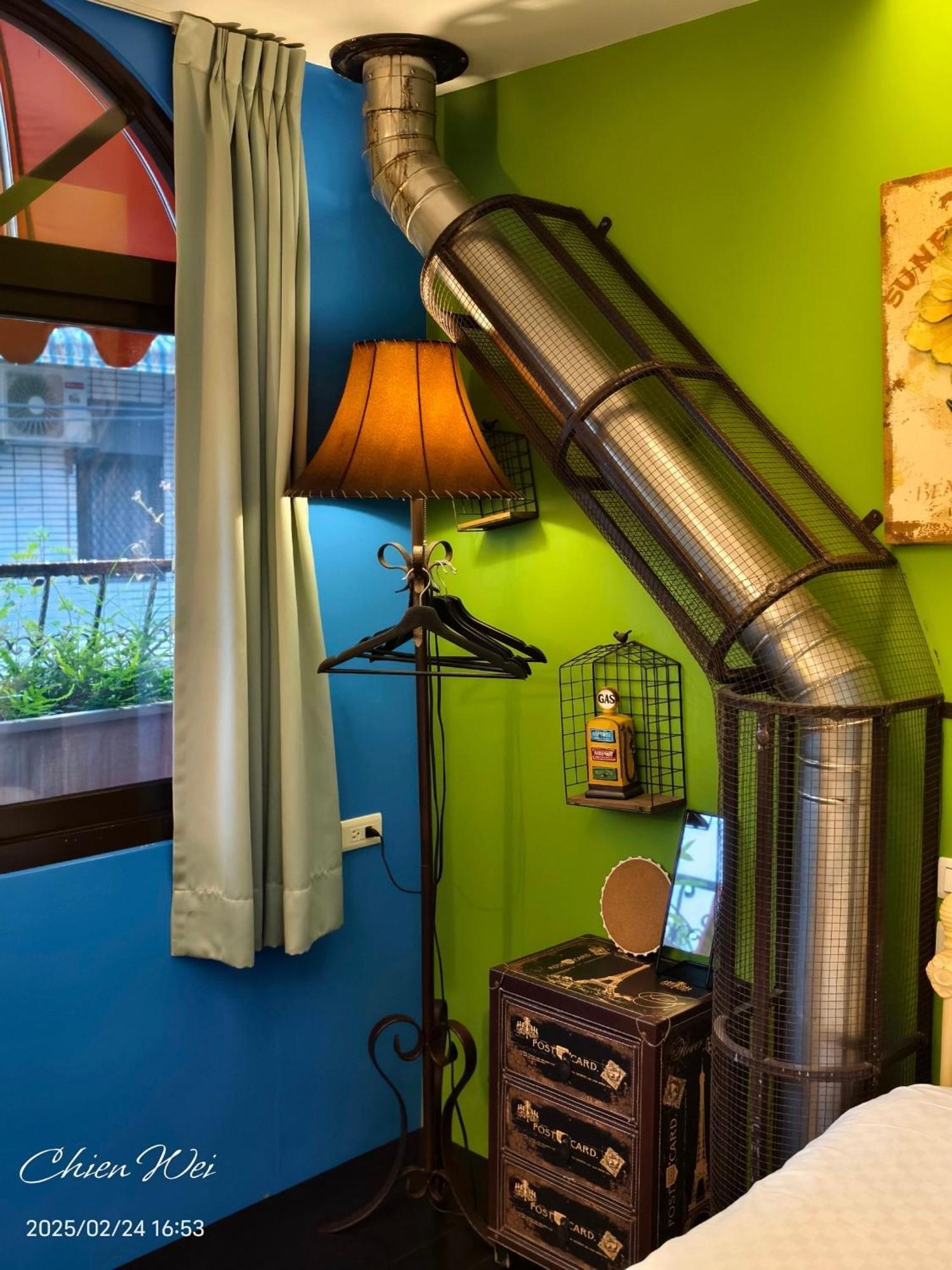 Mystery13 Bed and Breakfast Luodong Exteriör bild