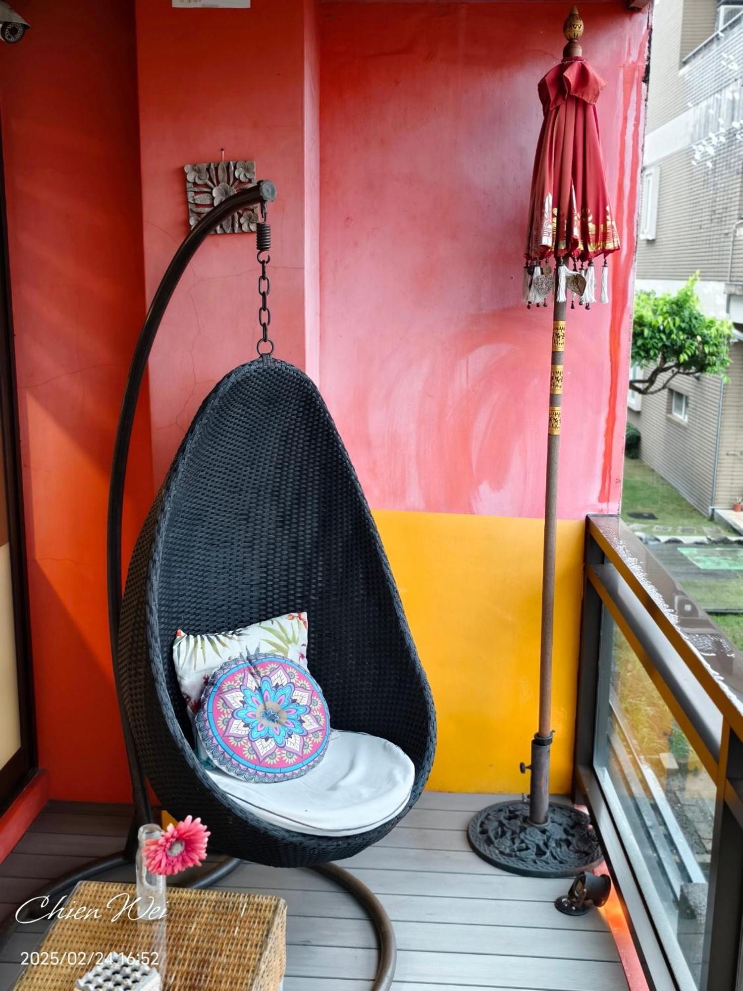 Mystery13 Bed and Breakfast Luodong Exteriör bild